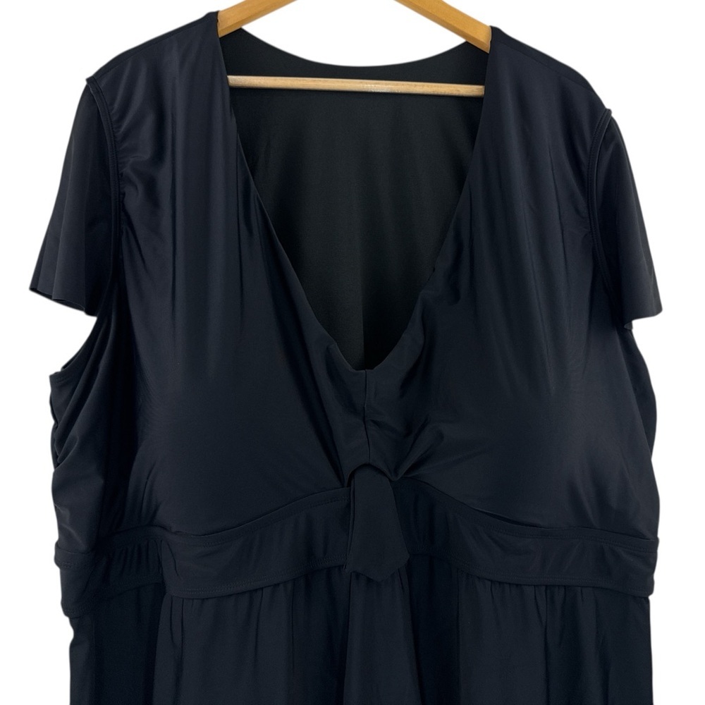 NWT Torrid Wireless Mid Length Flutter Sleeve Swim Dress. Size 6X - Picture 6 of 10